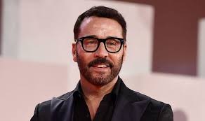 Jeremy Piven: Behind the Curtain of a Consummate Performer post thumbnail image