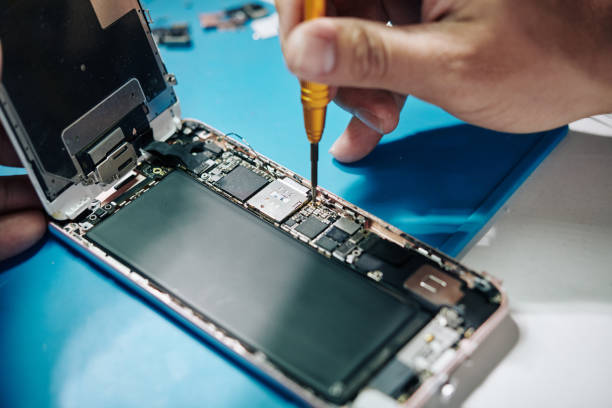 Convenient Cell Phone Repair Near Me: Expert Technicians at Your Service post thumbnail image