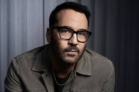 The Piven Persona: A Spotlight on Jeremy’s Filmography post thumbnail image