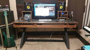 Overcome-Completely ready Satisfaction: Creating an ideal Music Studio Desk post thumbnail image